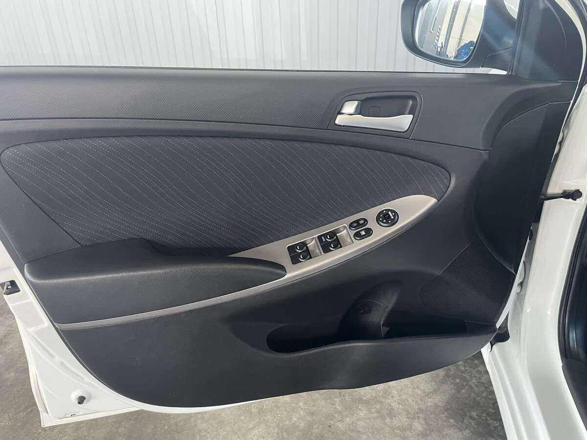 Hyundai Solaris, 2016 - Фото №19