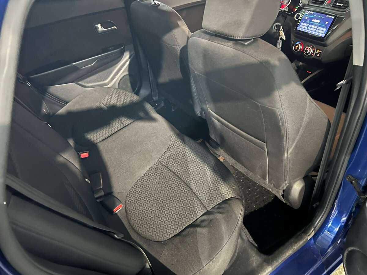 Kia Rio 5-speed, 2013 - Фото №15