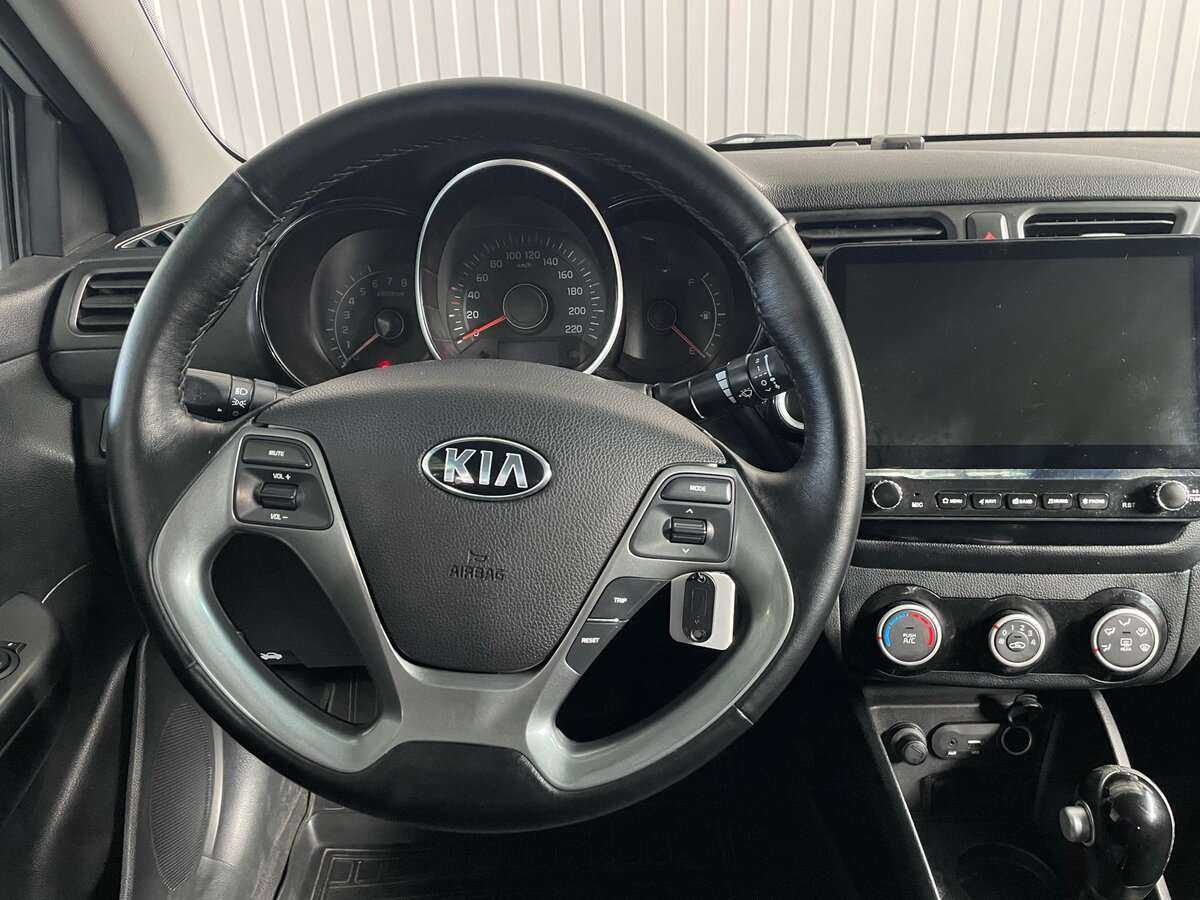 Kia Rio, 2017 - Фото №9