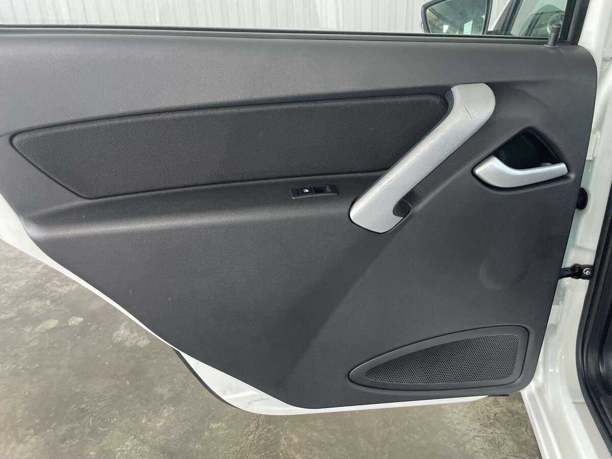 Lada (ВАЗ) Granta, 2016 - Фото №17