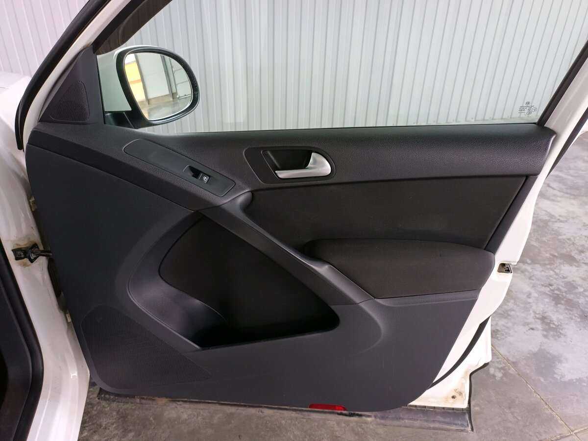 Volkswagen Tiguan, 2013 - Фото №18