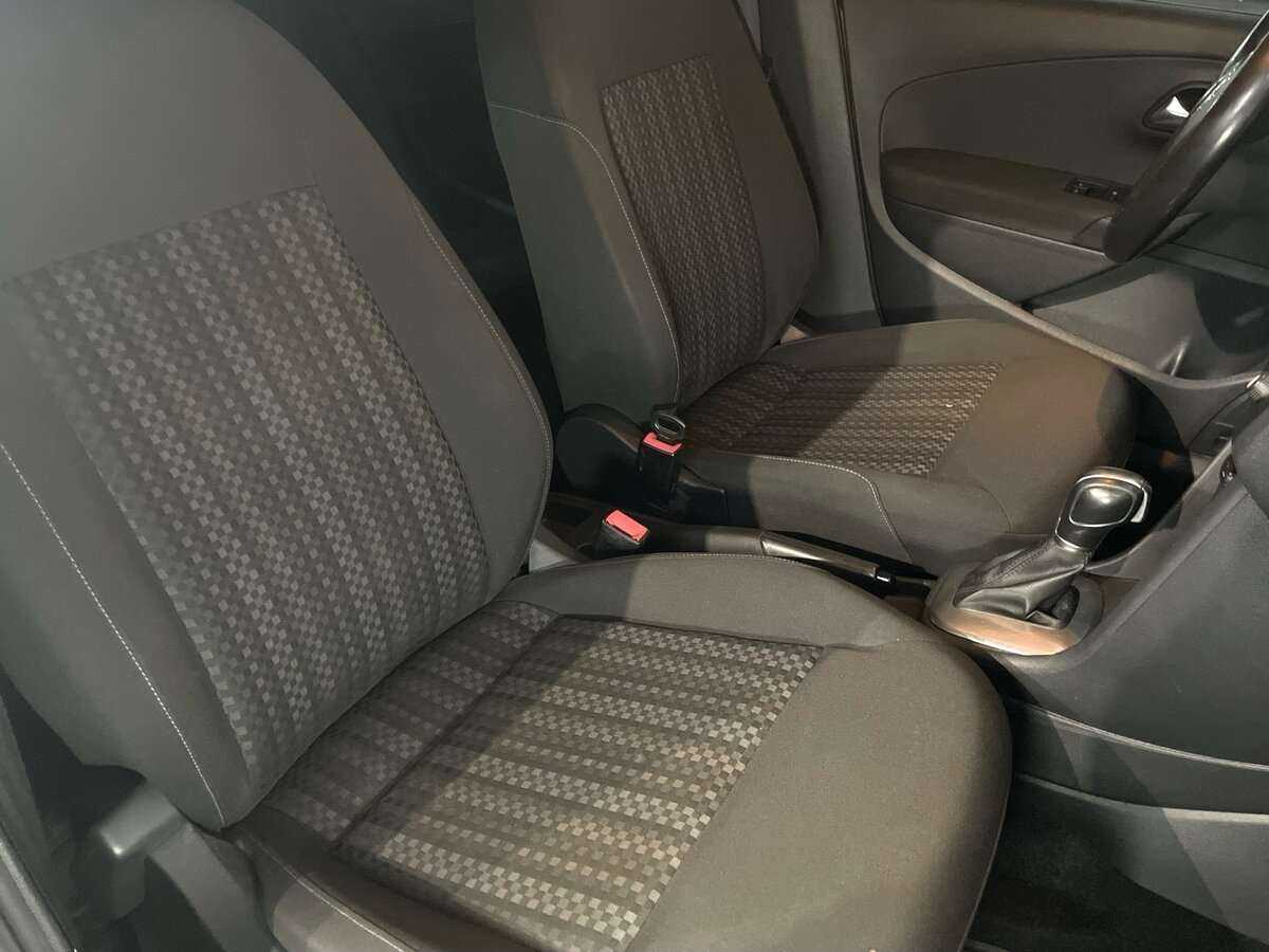 Volkswagen Polo, 2017 - Фото №13