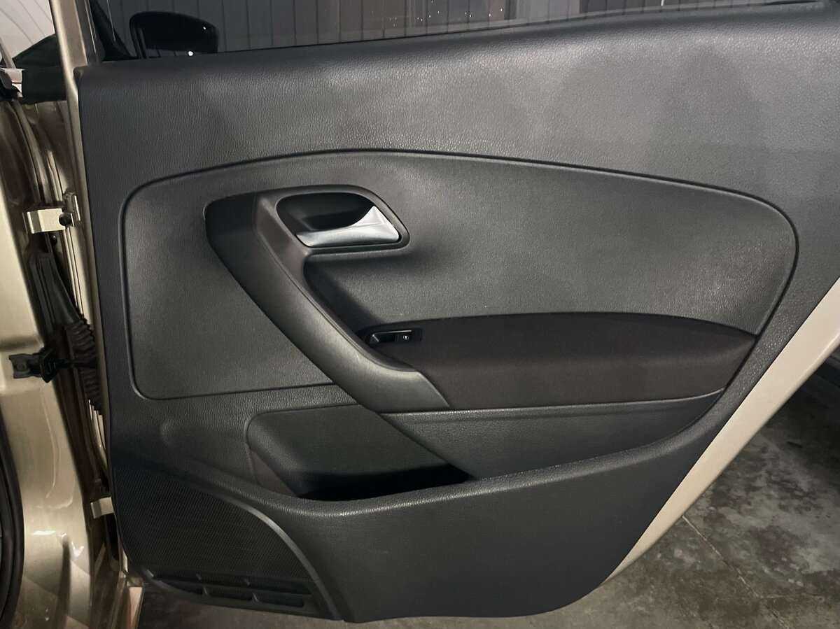 Volkswagen Polo, 2017 - Фото №20