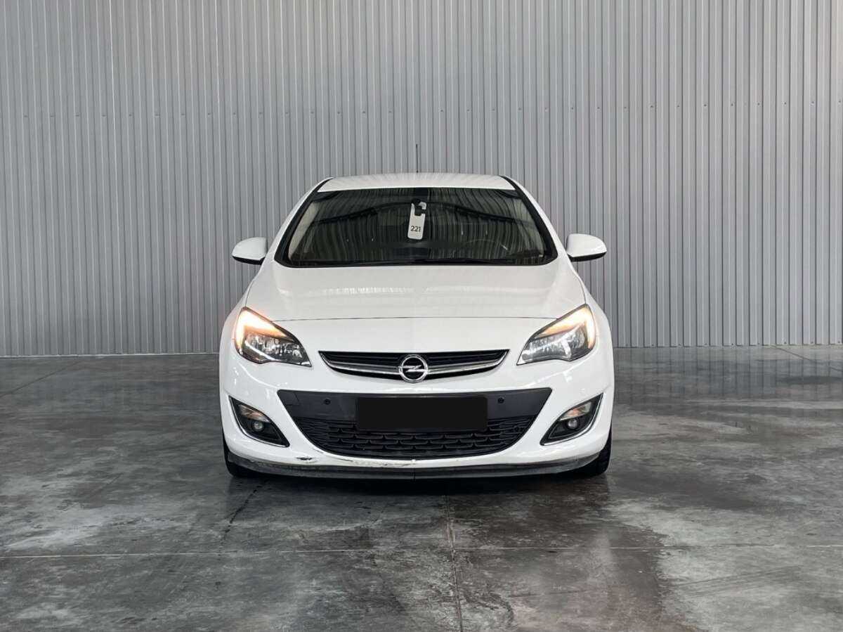 Opel Astra, 2013 - Фото №1