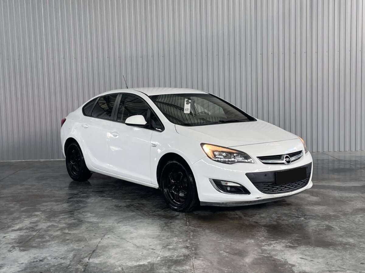 Opel Astra, 2013 - Фото №2