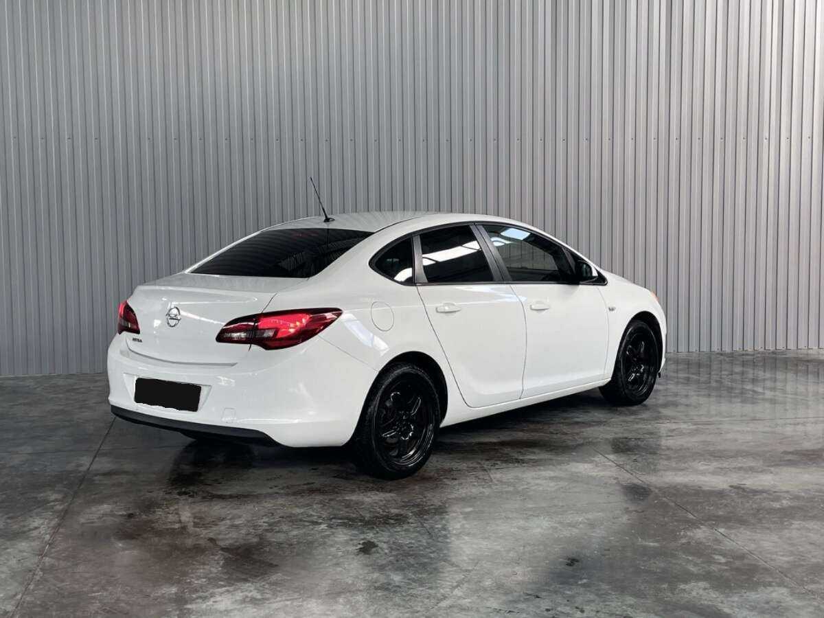 Opel Astra, 2013 - Фото №4