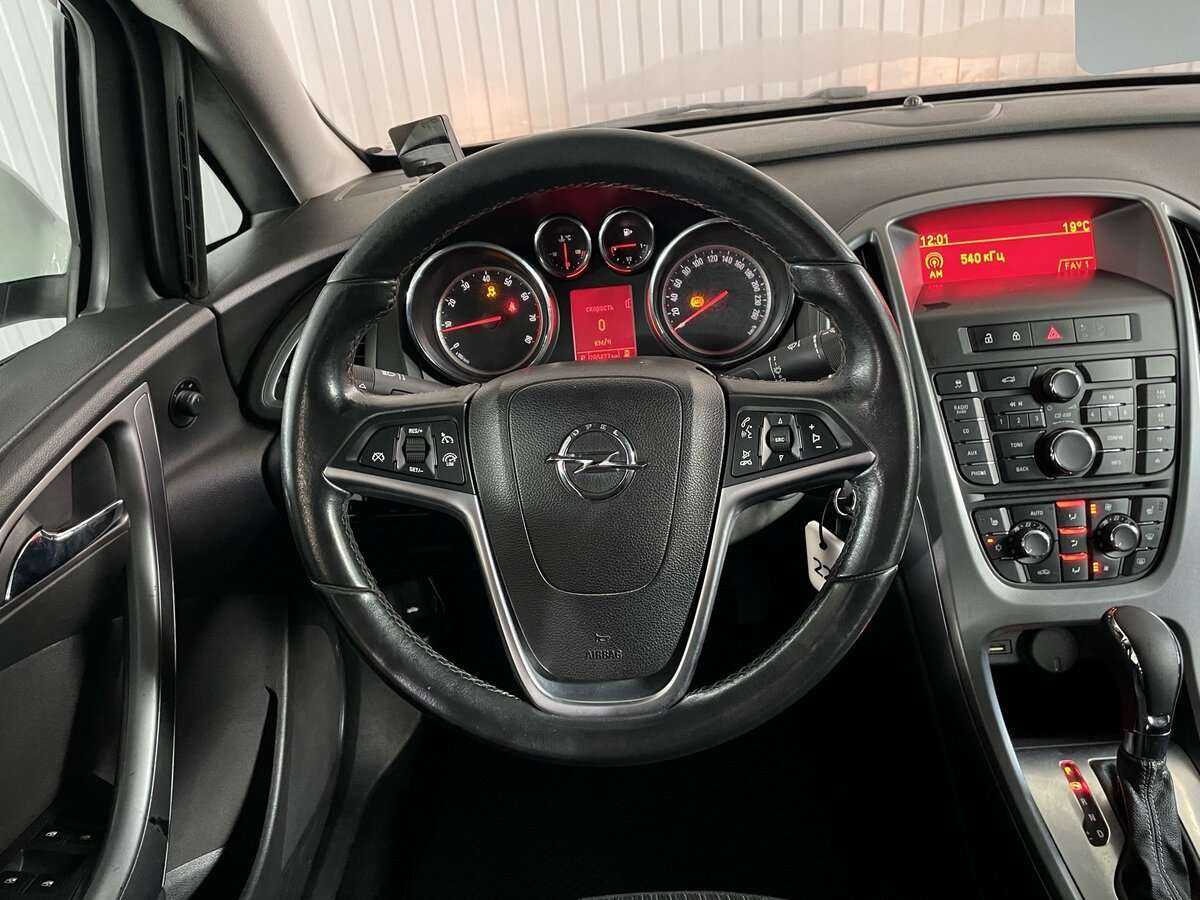 Opel Astra, 2013 - Фото №9