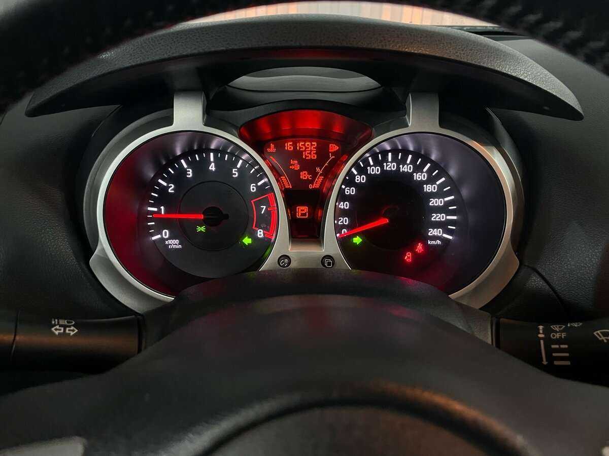 Nissan Juke, 2012 - Фото №14