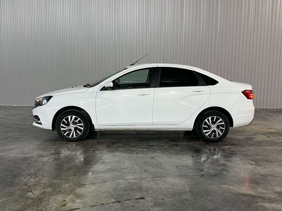 Lada (ВАЗ) Vesta, 2020 - Фото №3