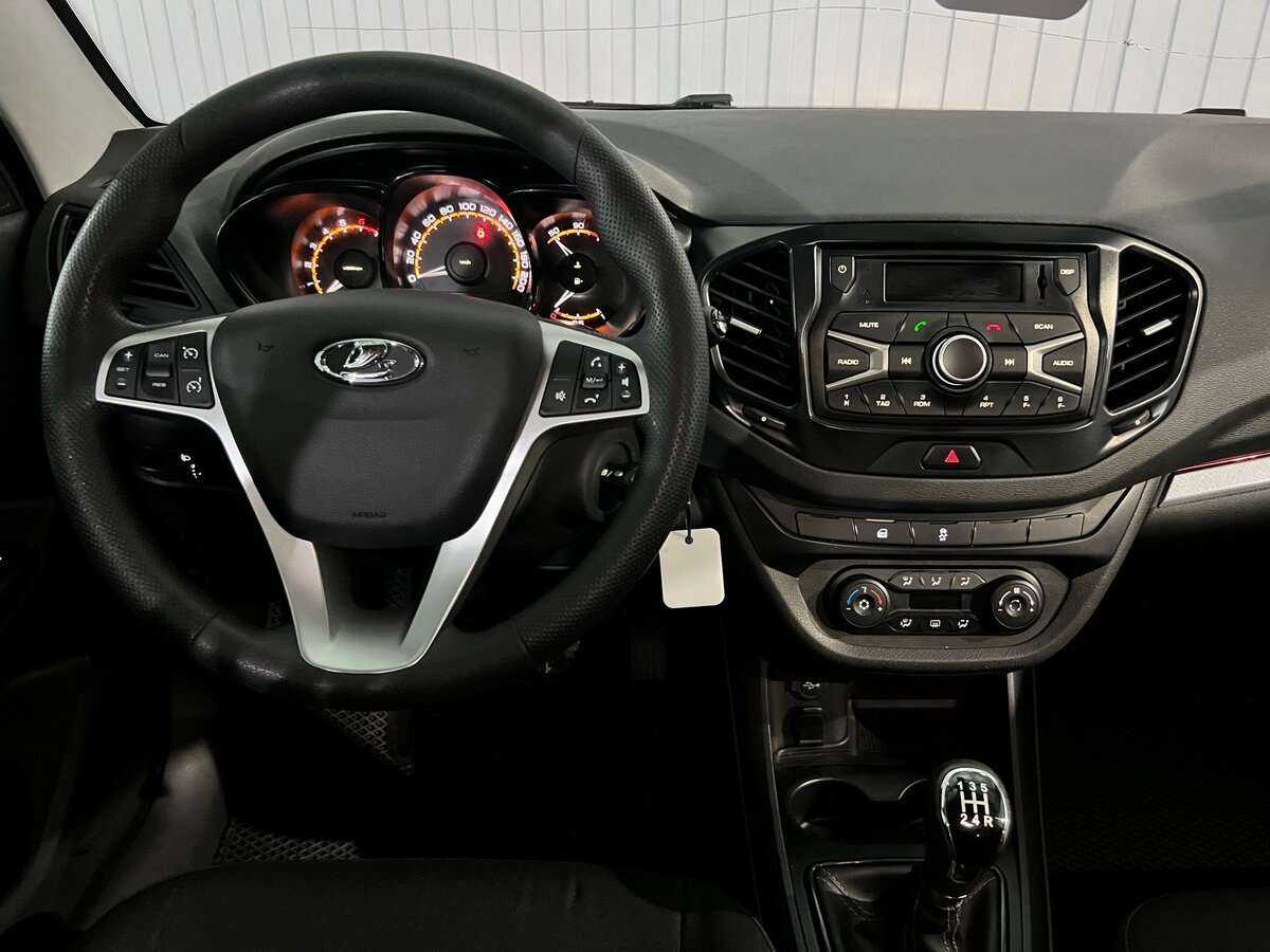 Lada (ВАЗ) Vesta, 2020 - Фото №10