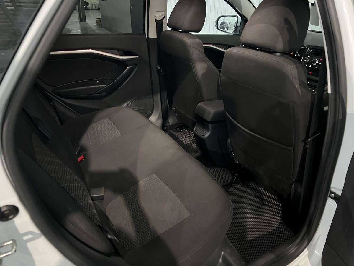 Lada (ВАЗ) Vesta, 2020 - Фото №17