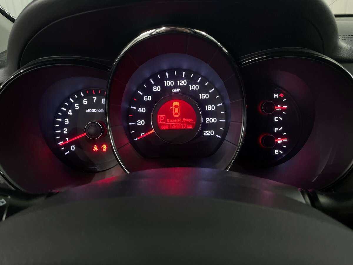 Kia Rio 4-speed, 2014 - Фото №10