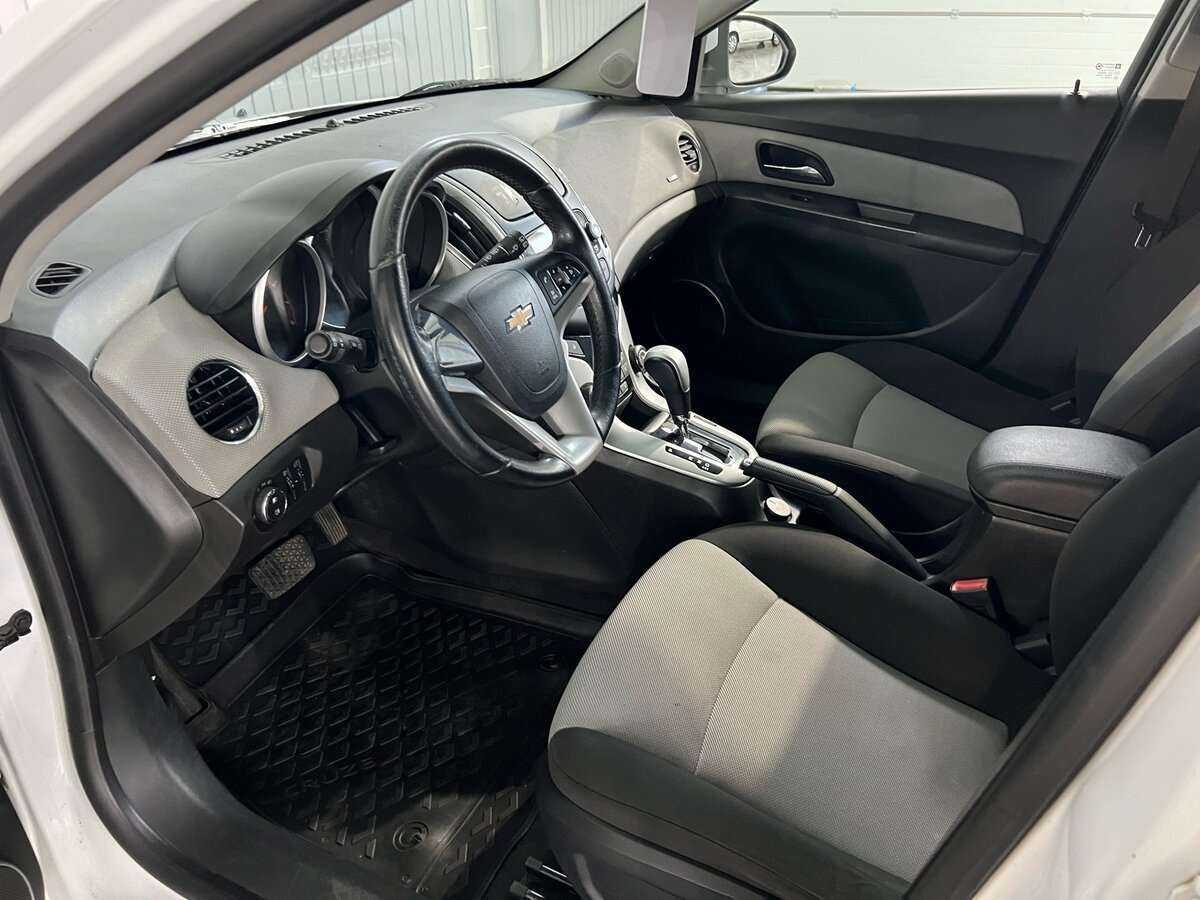 Chevrolet Cruze, 2013 - Фото №9