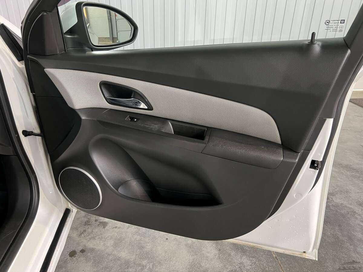 Chevrolet Cruze, 2013 - Фото №14