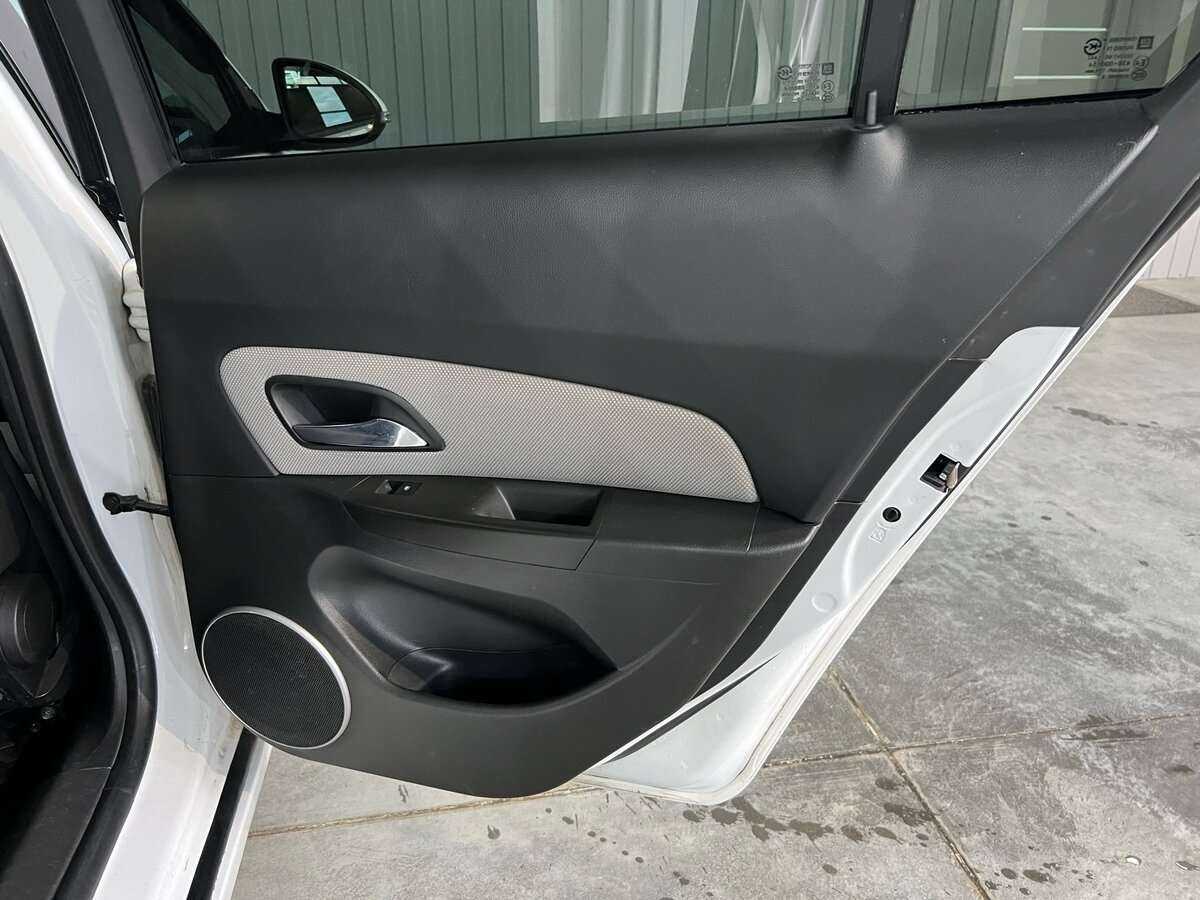 Chevrolet Cruze, 2013 - Фото №18