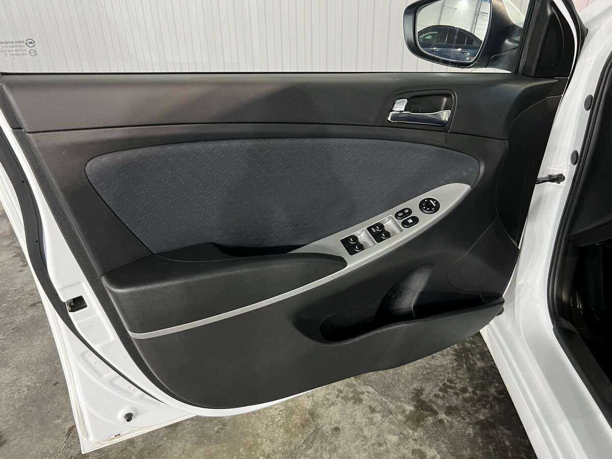 Hyundai Solaris, 2014 - Фото №8