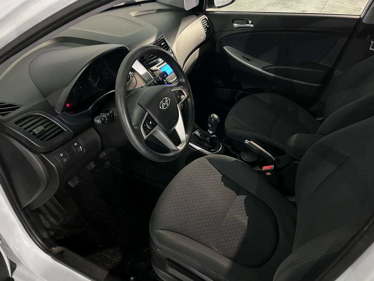 Hyundai Solaris, 2014 - Фото №9