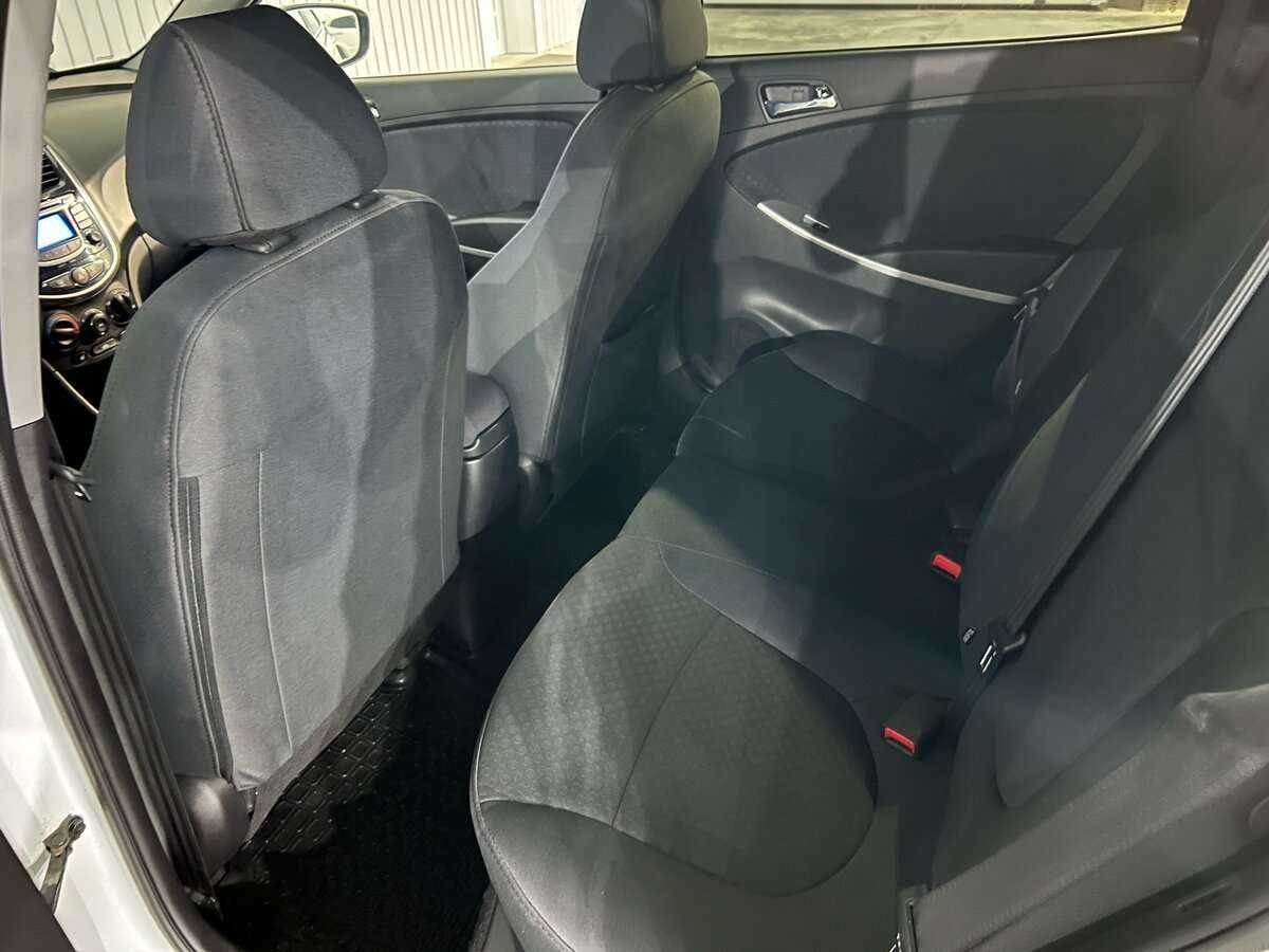 Hyundai Solaris, 2014 - Фото №13