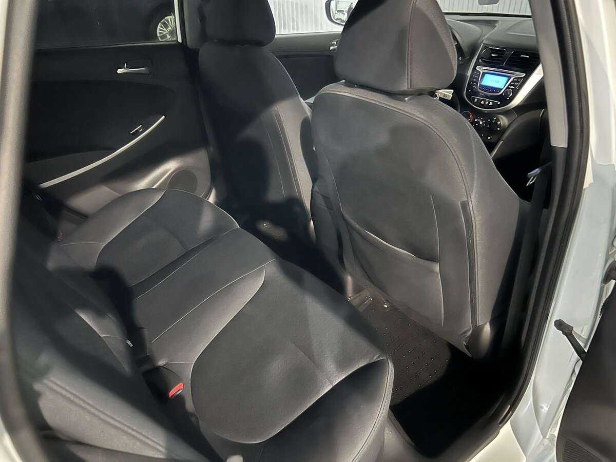 Hyundai Solaris, 2014 - Фото №14