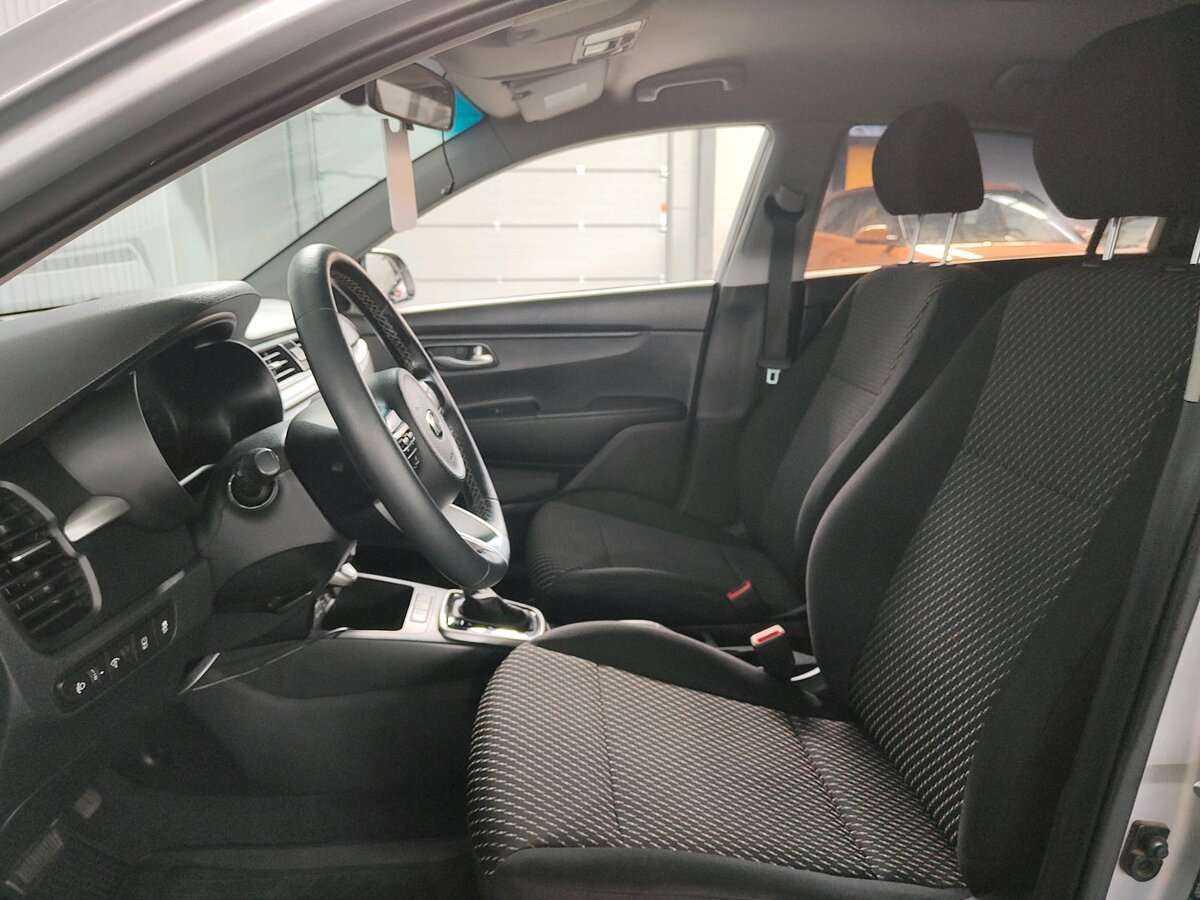 Kia Rio X-Line, 2019 - Фото №10