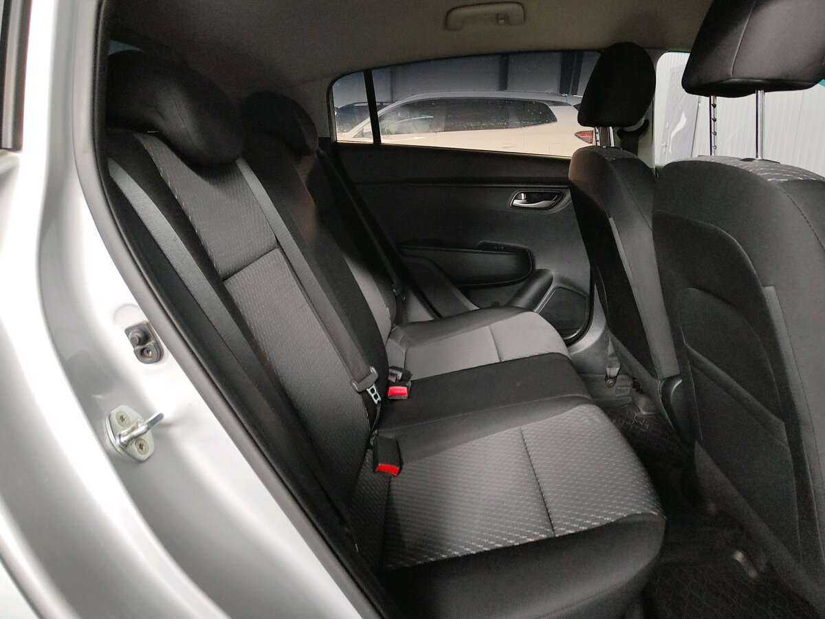 Kia Rio X-Line, 2019 - Фото №16