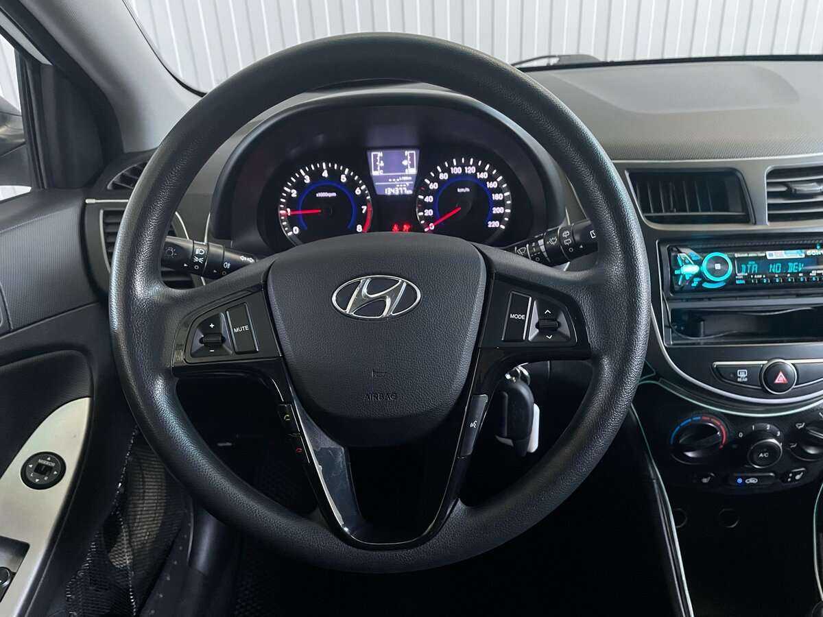 Hyundai Solaris, 2014 - Фото №9