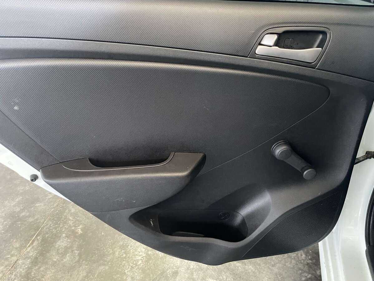 Hyundai Solaris, 2014 - Фото №19