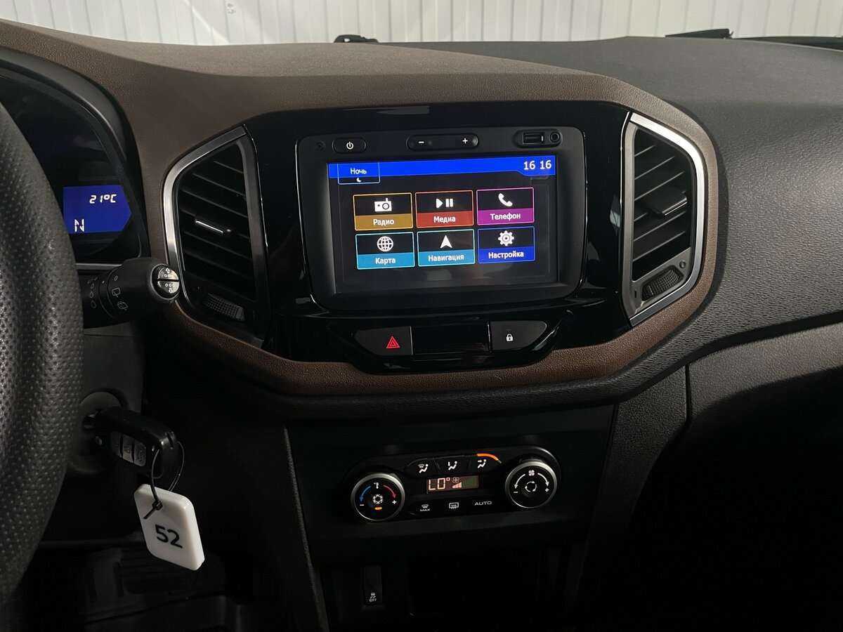 Lada (ВАЗ) XRAY, 2017 - Фото №16