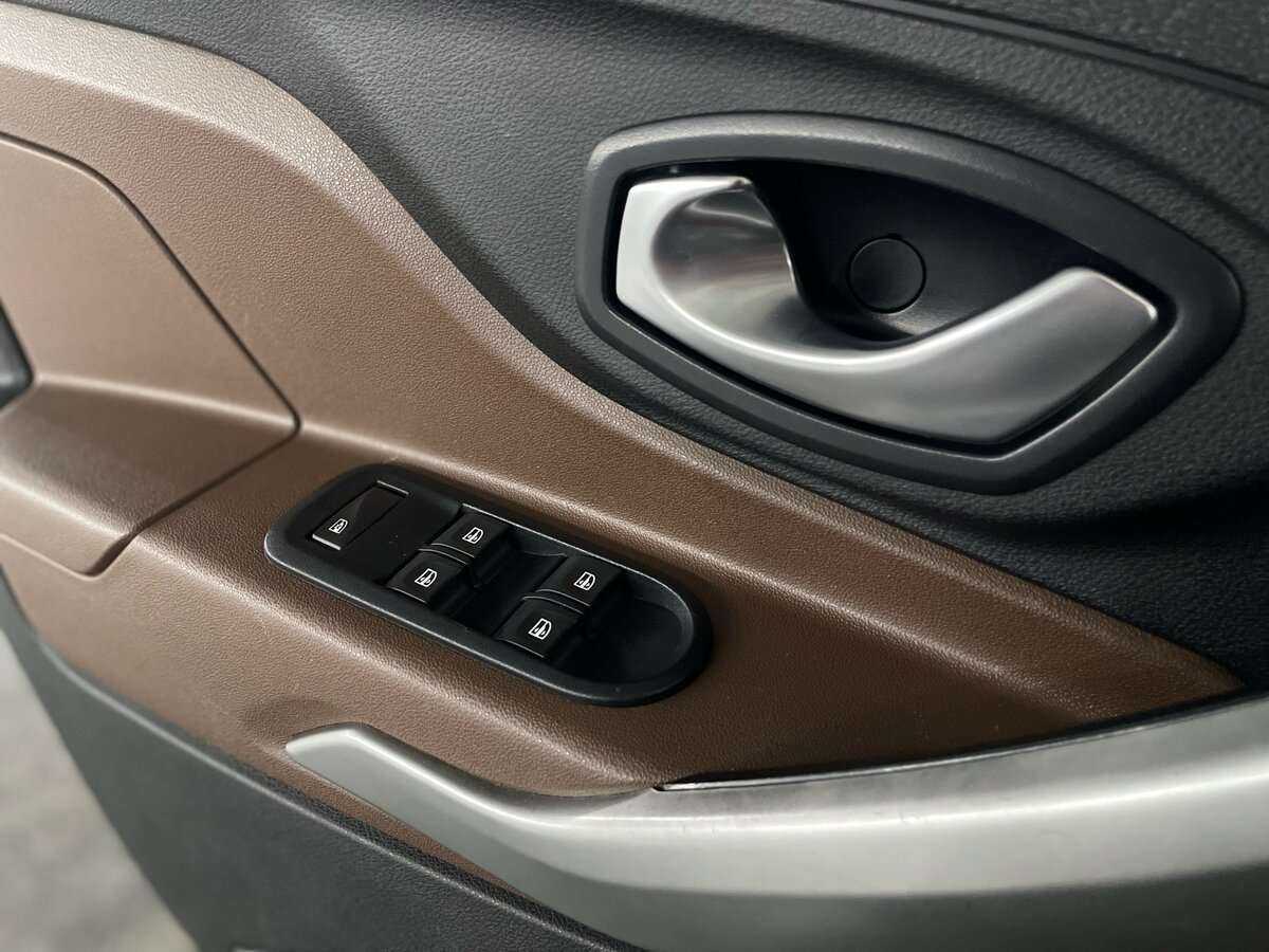 Lada (ВАЗ) XRAY, 2017 - Фото №18