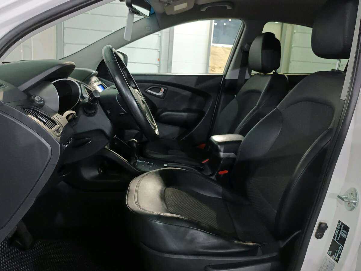 Hyundai ix35, 2012 - Фото №8