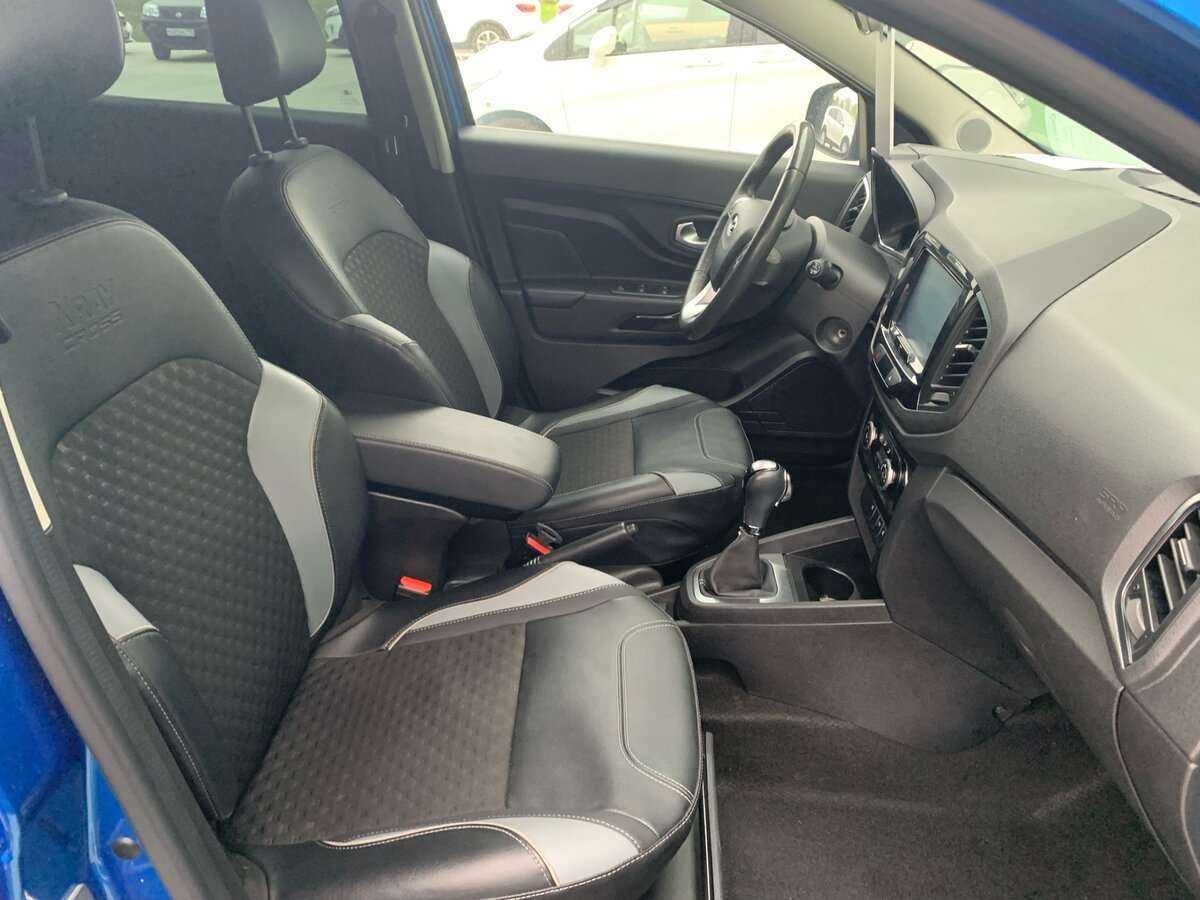 Lada (ВАЗ) XRAY Cross, 2020 - Фото №13