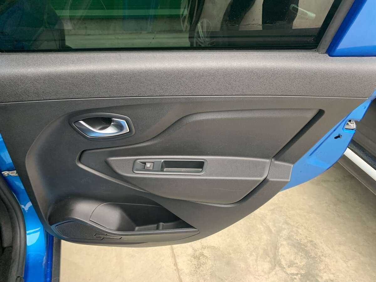 Lada (ВАЗ) XRAY Cross, 2020 - Фото №17