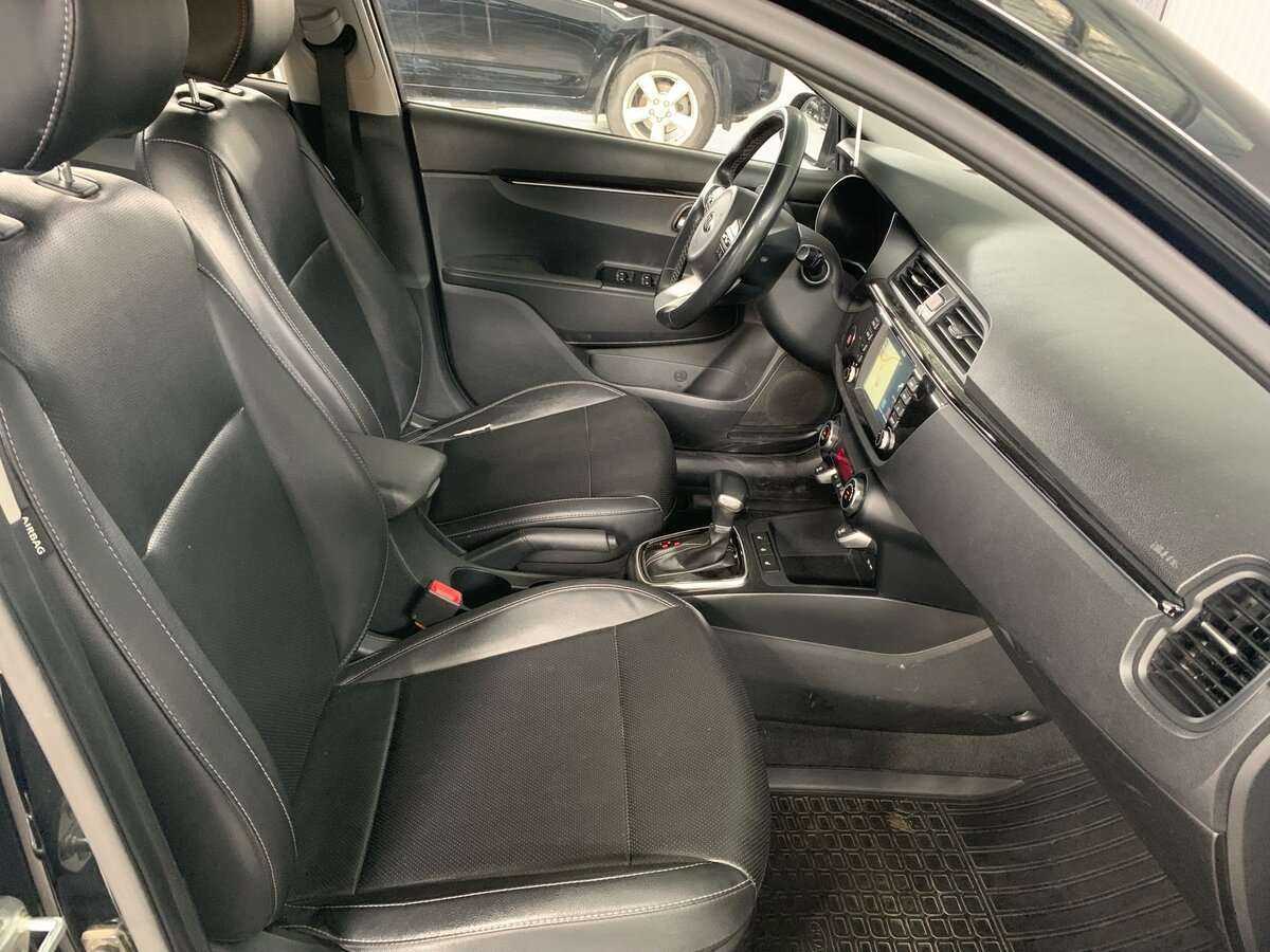 Kia Rio X-Line, 2018 - Фото №12