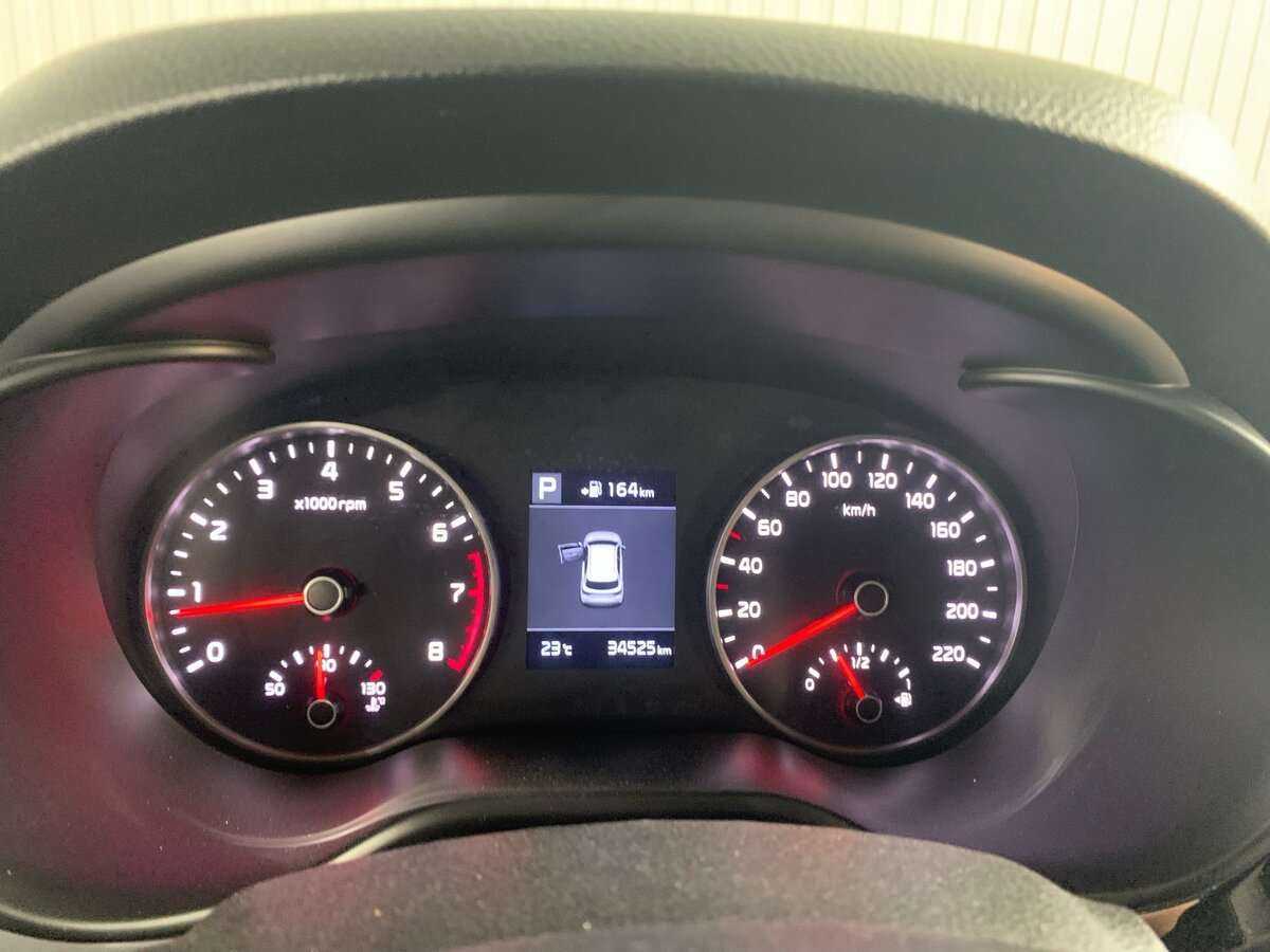 Kia Rio X-Line, 2018 - Фото №13