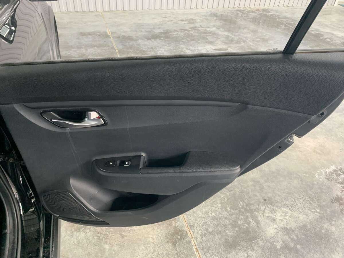 Kia Rio X-Line, 2018 - Фото №18