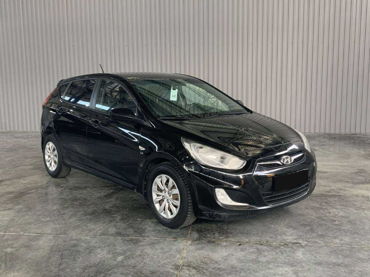 Hyundai Solaris, 2012 - Фото №2