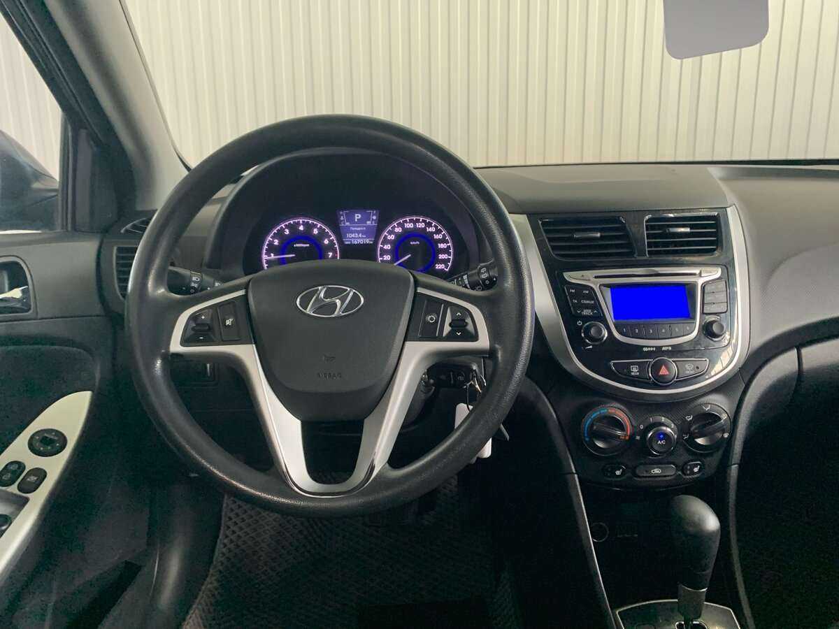 Hyundai Solaris, 2012 - Фото №8