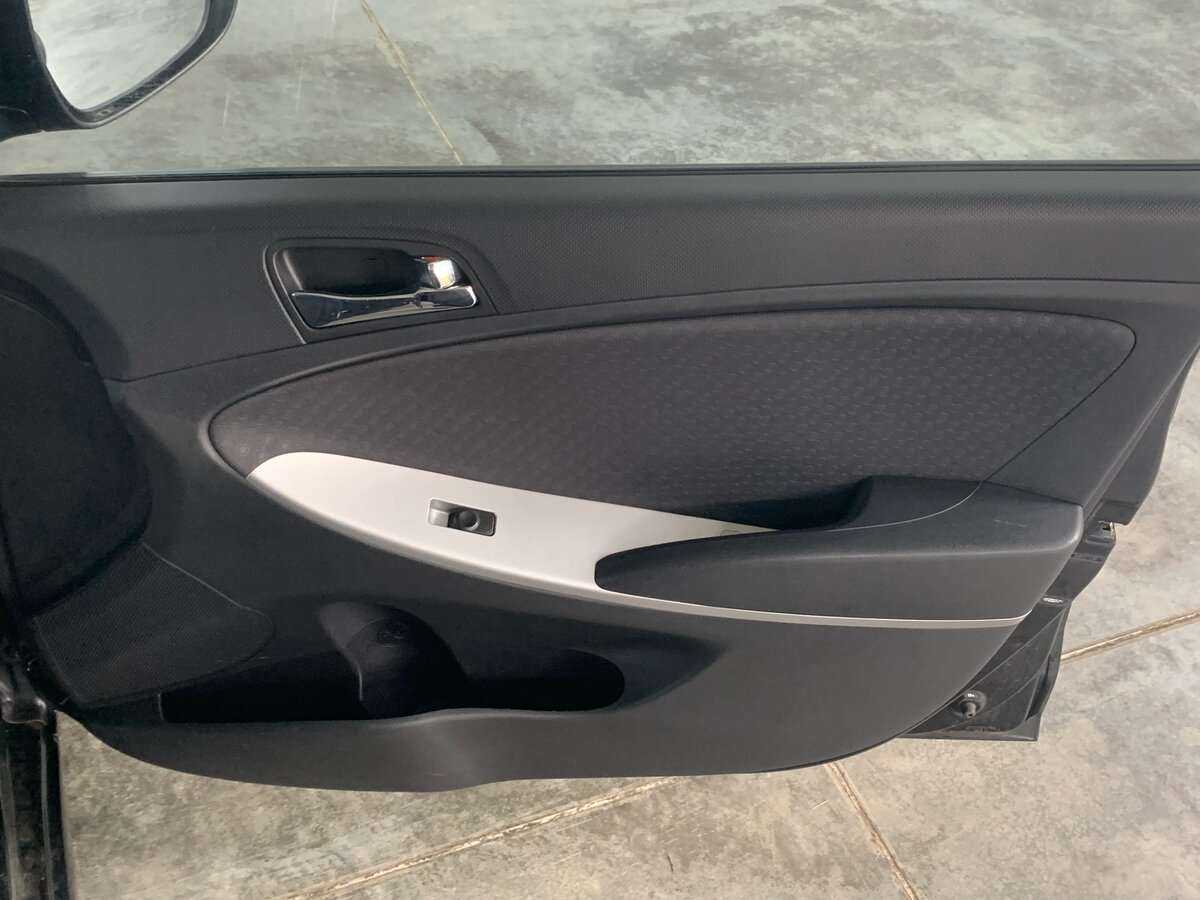 Hyundai Solaris, 2012 - Фото №18