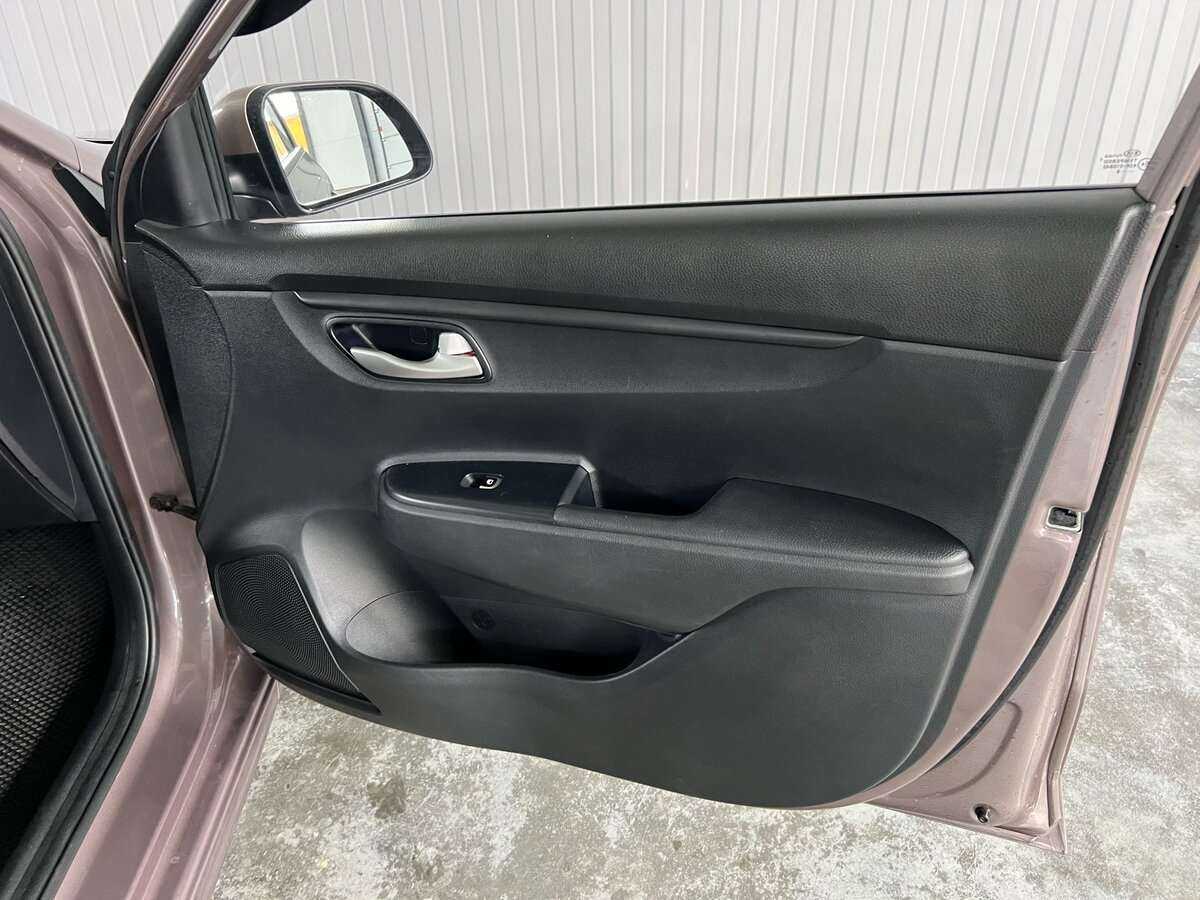 Kia Rio, 2018 - Фото №14