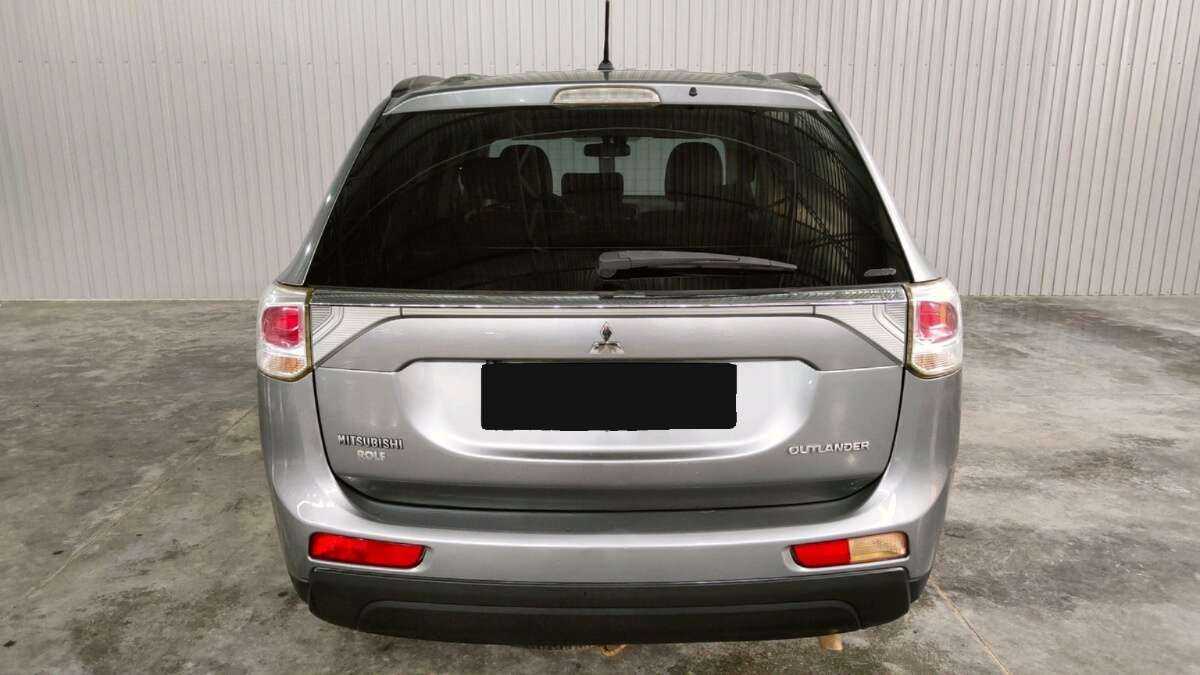 Mitsubishi Outlander, 2012 - Фото №5