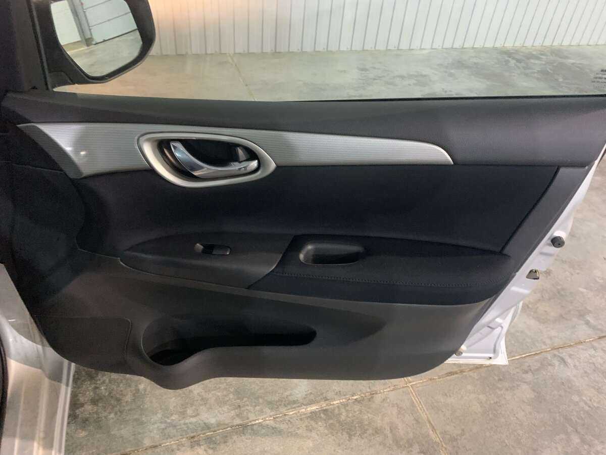 Nissan Tiida, 2015 - Фото №17