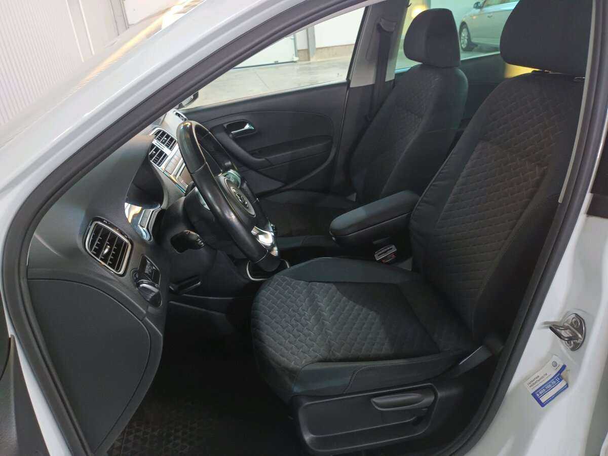 Volkswagen Polo, 2019 - Фото №10