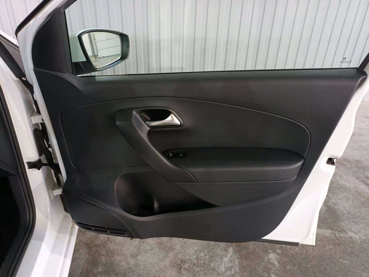 Volkswagen Polo, 2019 - Фото №20