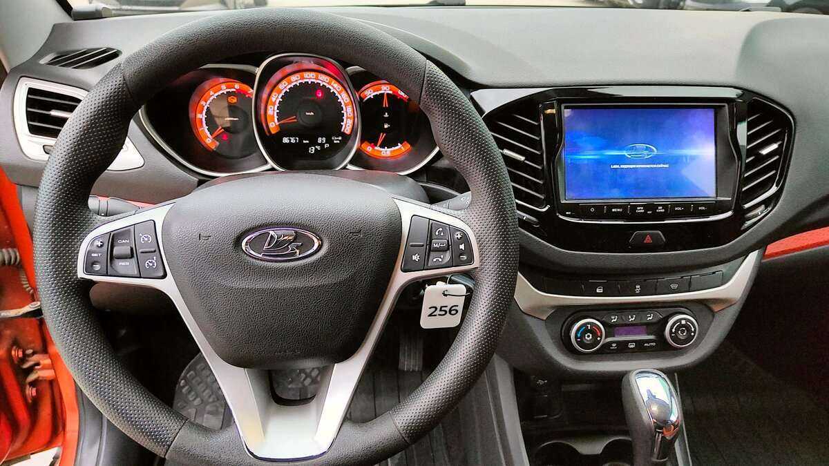 Lada (ВАЗ) Vesta SW Cross, 2019 - Фото №8