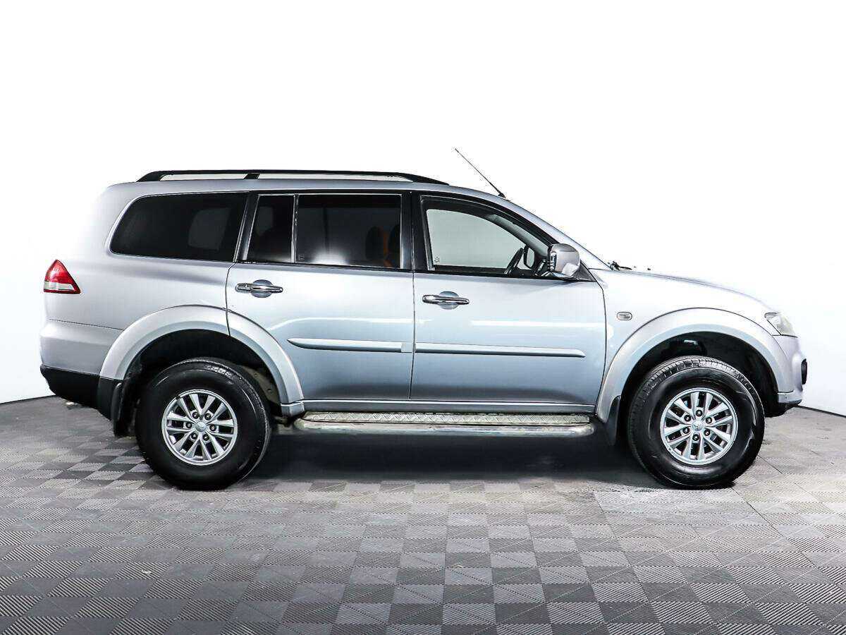 Mitsubishi Pajero Sport, 2014 - Фото №3