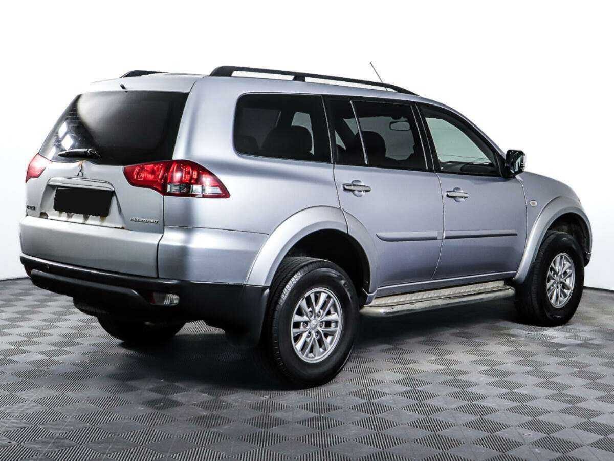 Mitsubishi Pajero Sport, 2014 - Фото №4