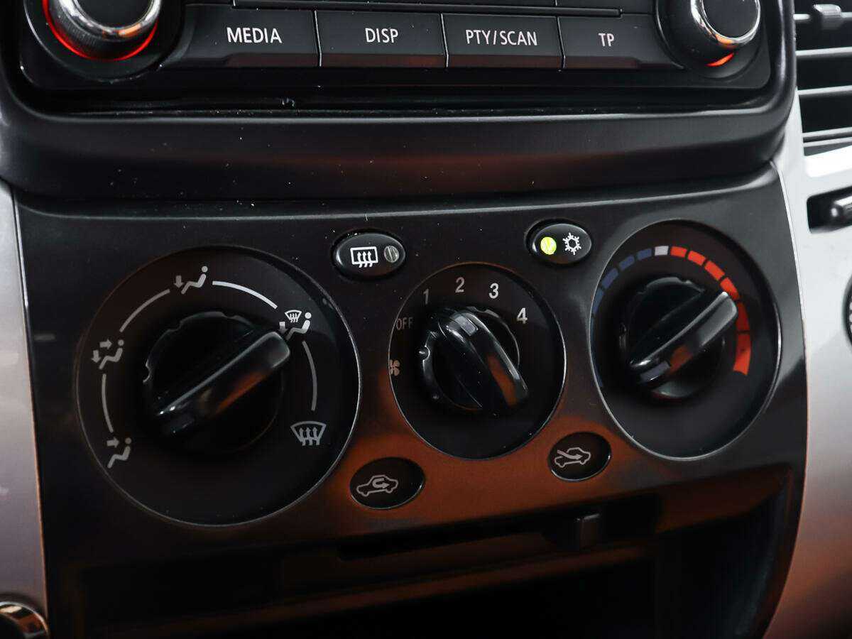 Mitsubishi Pajero Sport, 2014 - Фото №20