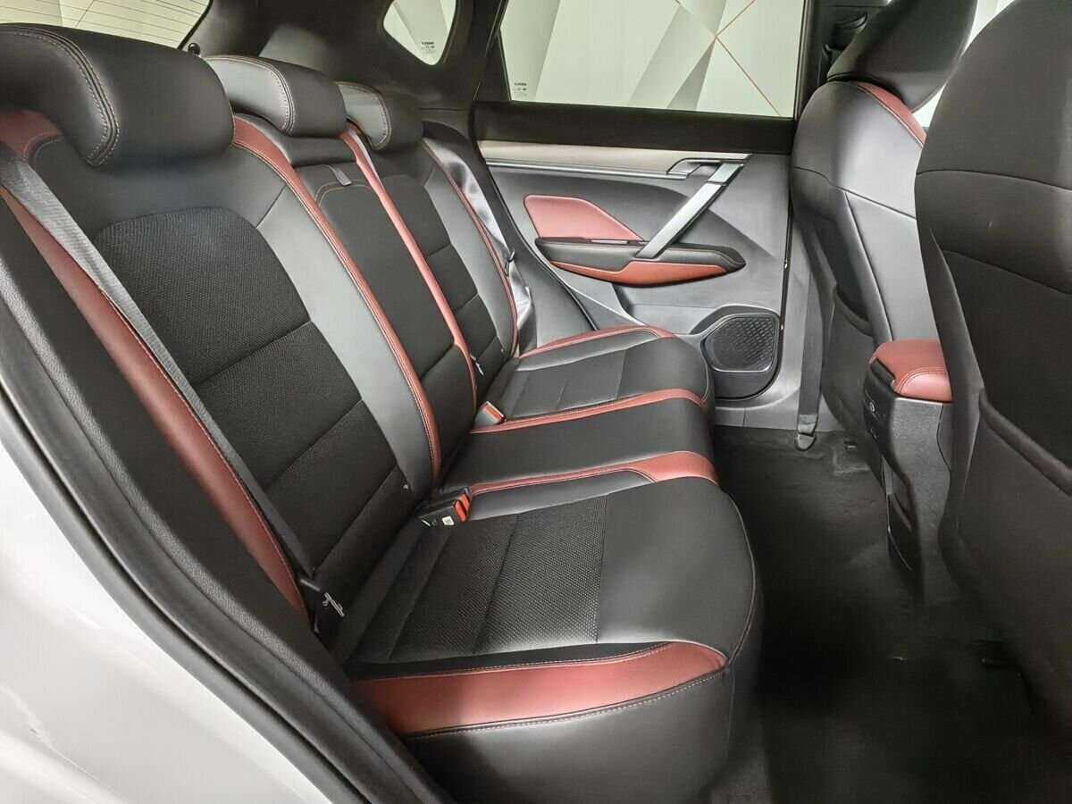 Geely Coolray, 2020 - Фото №11