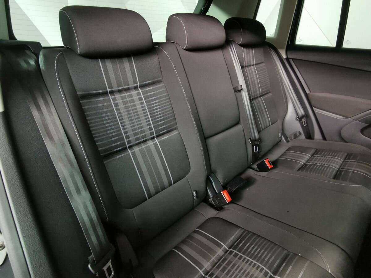 Volkswagen Tiguan, 2015 - Фото №12