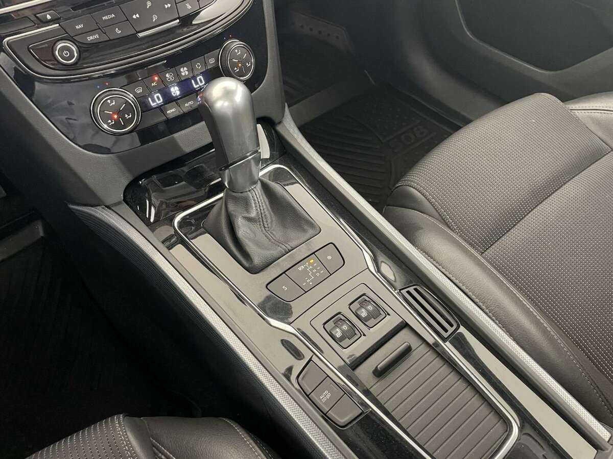 Peugeot 508, 2016 - Фото №12